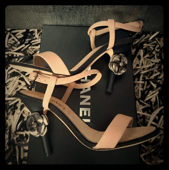 Chanel Camellia Slingback Sandals - Picture 1 of 12